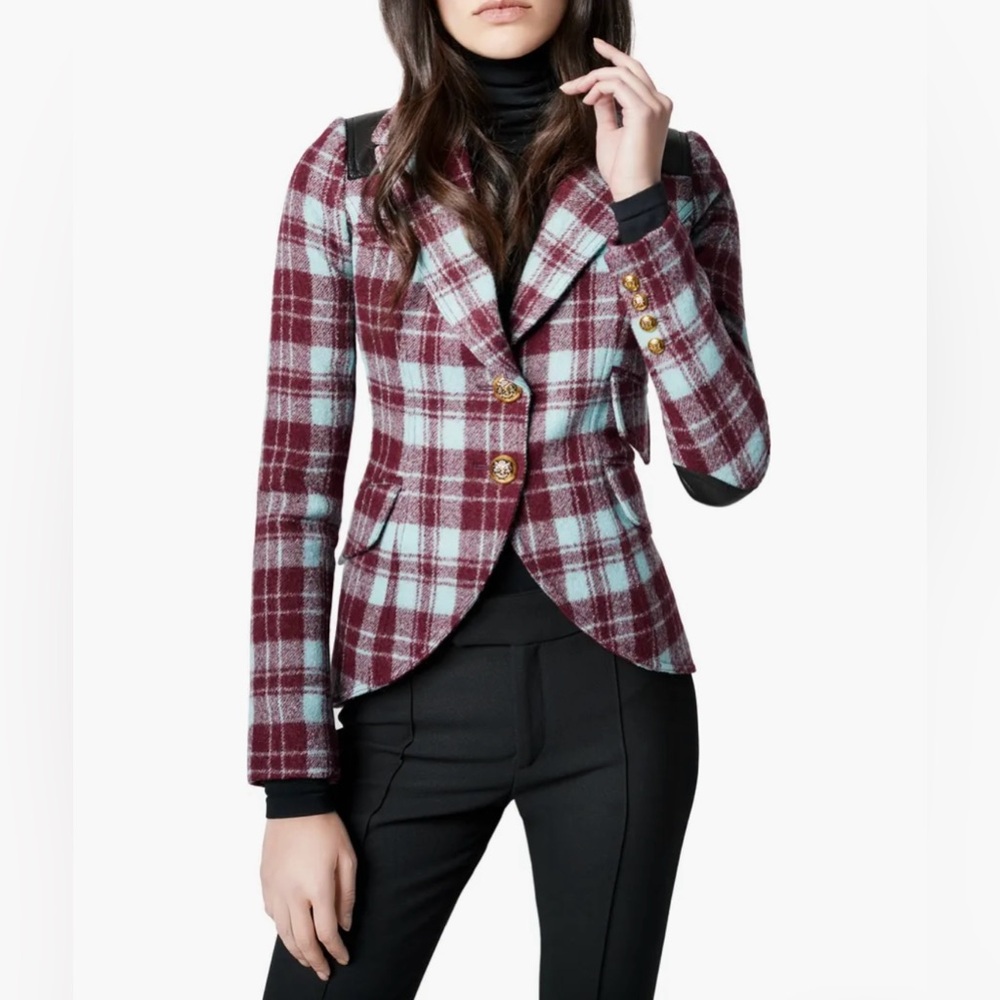 Smythe Burgundy and White Plaid Blazer size 4 Ginny and Georgia